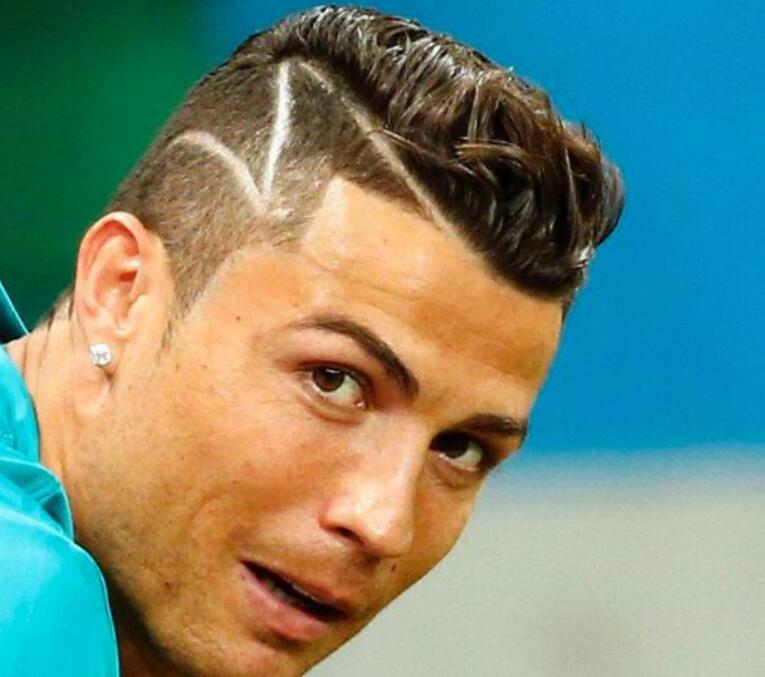 中一直保持 中一直保持